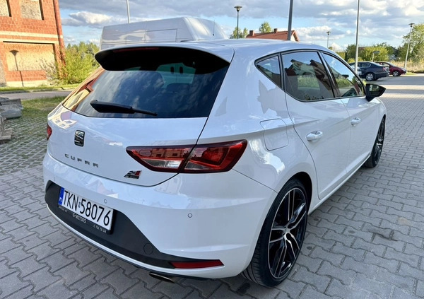 Seat Leon cena 72600 przebieg: 160000, rok produkcji 2016 z Błonie małe 352